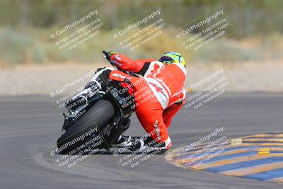 media/Sep-25-2023-Moto Forza (Mon) [[81ffa65e0a]]/B-C Group/Session 4 (Turn 2 Backside)/
